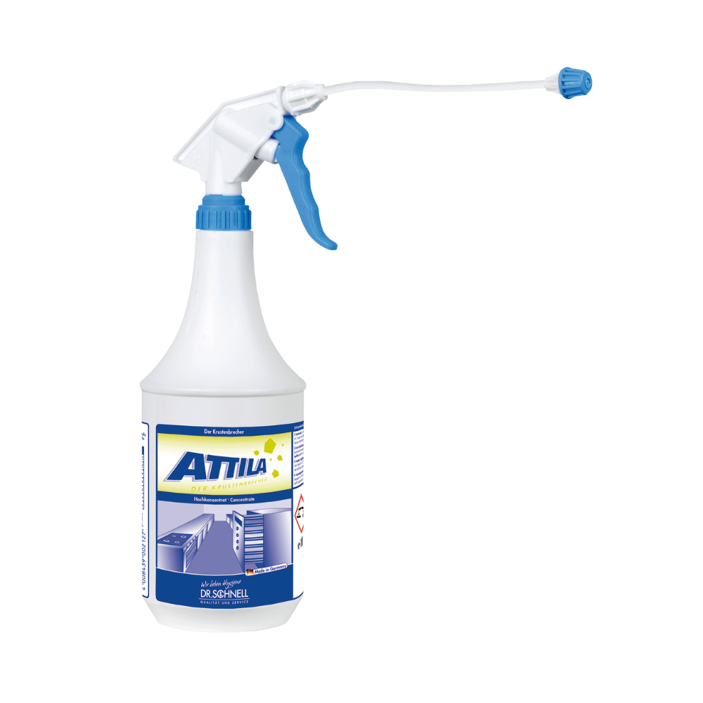 Eine Plastiksprühflasche mit der Aufschrift „Dr. Schnell ATTILA DER KRUSTENBRECHER“ der Marke DR.SCHNELL GmbH & Co. KGaA hat einen weißen Körper mit blauen Akzenten. Es verfügt über ein langes Rohr, das an der Düse befestigt ist und sich perfekt zur Bekämpfung eingebrannter Rückstände auf Oberflächen eignet. Das Etikett enthält Bilder, die darauf hinweisen, dass es sich ideal für die Reinigung von Küchen- und Lebensmittelverarbeitungsgeräten eignet.