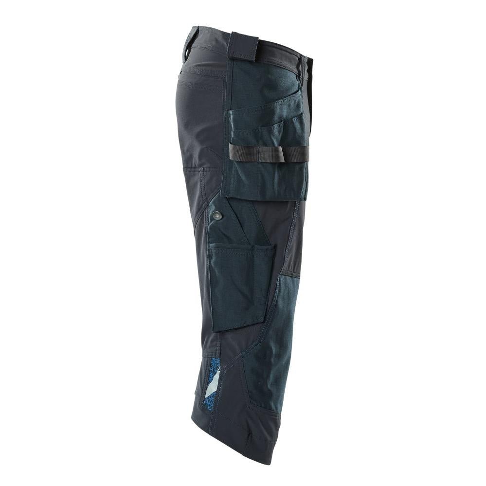 Three-quarter length trousers, hanging pockets, stretch craftsman three-quarter trousers
