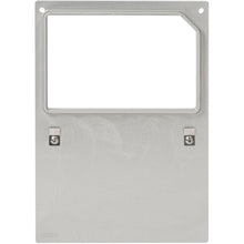 Eine rechteckige Metallplatte für Kassette DF10/20 f. Schale Polardeli rPET 300/500/750ml von Duni GmbH hat ein Fenster mit Ausschnitt oben, zwei Schrauben unten in der Mitte und die Gravur "187028" in der unteren linken Ecke.