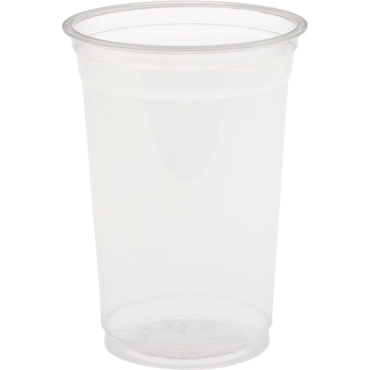 Ein Duni GmbH rPET Glas Crystal 300 ml Transparenter Einwegbecher steht aufrecht vor weißem Hintergrund. Die Packung enthält 65 Stück.