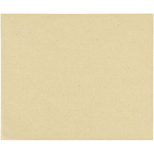 Ansicht von oben auf ein unbedrucktes, strukturiertes hellbeiges Duni GmbH Gras-Einwickelpapier Bloom Mini (345x290 mm) Natur Graspapier mit dezenten Sprenkeln; Packung enthält 1000 Stück.