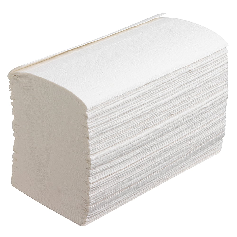 Ein Stapel Scott® Control™ Interfold Handtücher, weiß, klein (15 Clips x 304 Blatt), von Kimberly-Clark GmbH, rechteckig angeordnet mit sichtbaren Kanten für effiziente Handtrocknung. Karton enthält 15 Päckchen.