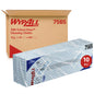 Eine Schachtel WypAll® X80 Critical Clean - Interfold von Kimberly-Clark GmbH, mit blau und weiß gemusterten Tüchern (41 x 33 cm); ideal für die industrielle Reinigung. Verpackung: 10 Packungen mit 25 Tüchern, insgesamt 250.