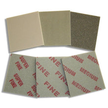 3M™ Schleifschwamm Hand Fit, 90 mm x 100 mm x 5 mm, medium | Packung (50 Stück)