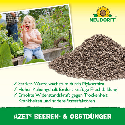 A girl sits in the grass, eating a strawberry and holding a fruit bowl in her hand. Next to her is the Azet Berry & Fruit Fertilizer from Neudorff Shop, which promotes root growth, fruit development, and stress resistance of fruit bushes.