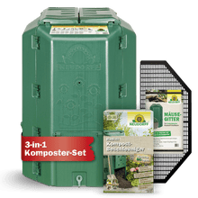 Das Neudorff Shop Komposter-Set besteht aus einem grünen Kompostbehälter aus Kunststoff, einem Beutel Kompost-Beschleuniger und einem schwarzen Nagetierschutzgitter. Auf dem roten Etikett steht "3-in-1 Komposter-Set" - ideal für einfache Kompostierung und nährstoffreiche Erde.