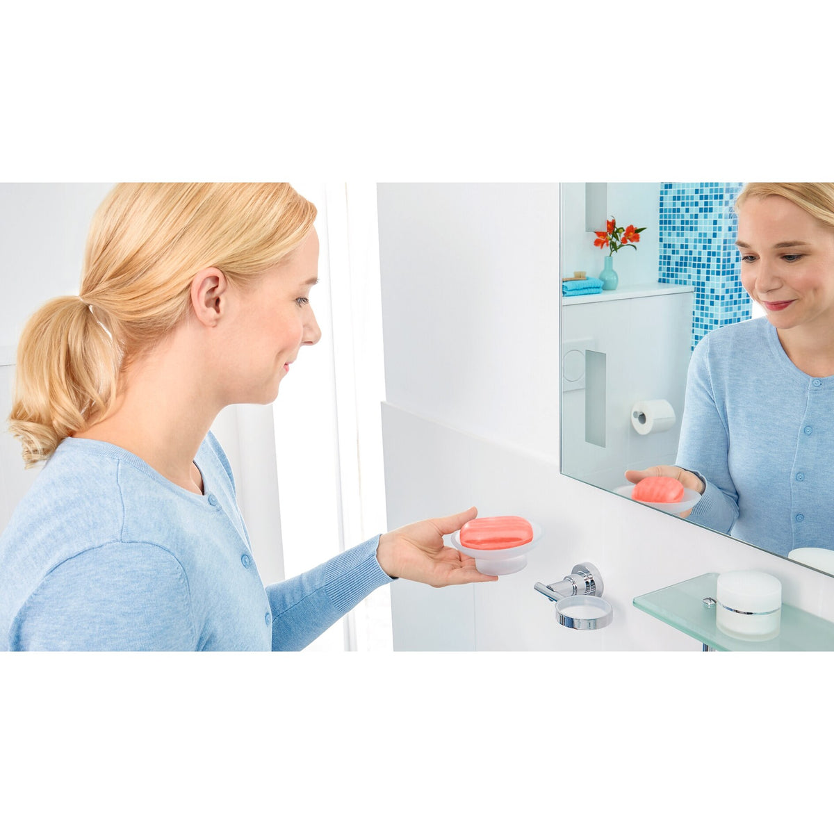 tesa Luup Soap Dish, Chrome-Plated, Includes Adhesive Solution – Instructions for Use