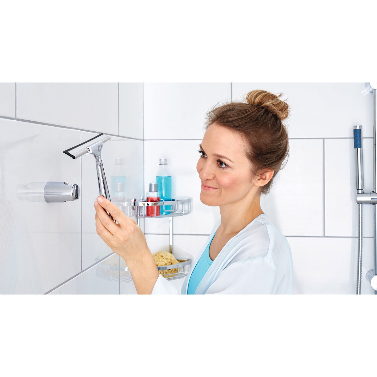 tesa SPAA Shower Squeegee, including Mount and Adhesive Solution – Application