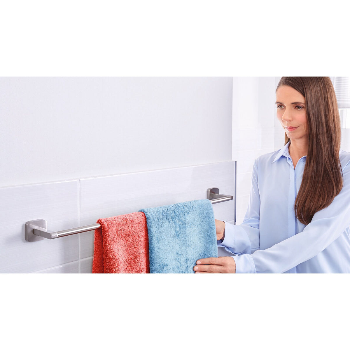 tesa Esteetic Towel Rack, Stainless Steel Look, Includes Adhesive Solution, 63 cm – Usage