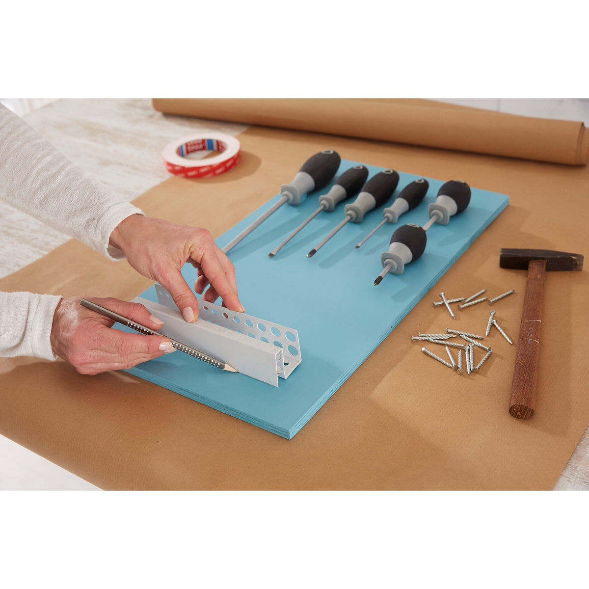 tesa Powerbond ULTRA STRONG Mounting Tape, White – Applications
