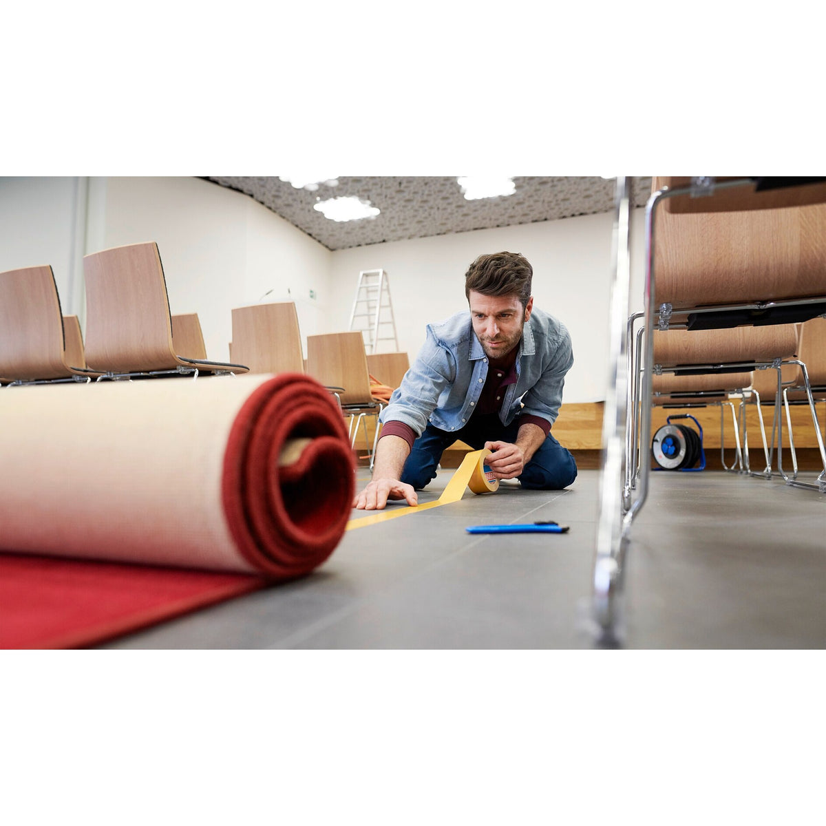 tesa 56171 Double-Sided Adhesive Tape, Universal, 10 m x 50 mm, White – Applications