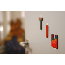 tesa Powerstrips Small for Bathrooms, White – How to Use