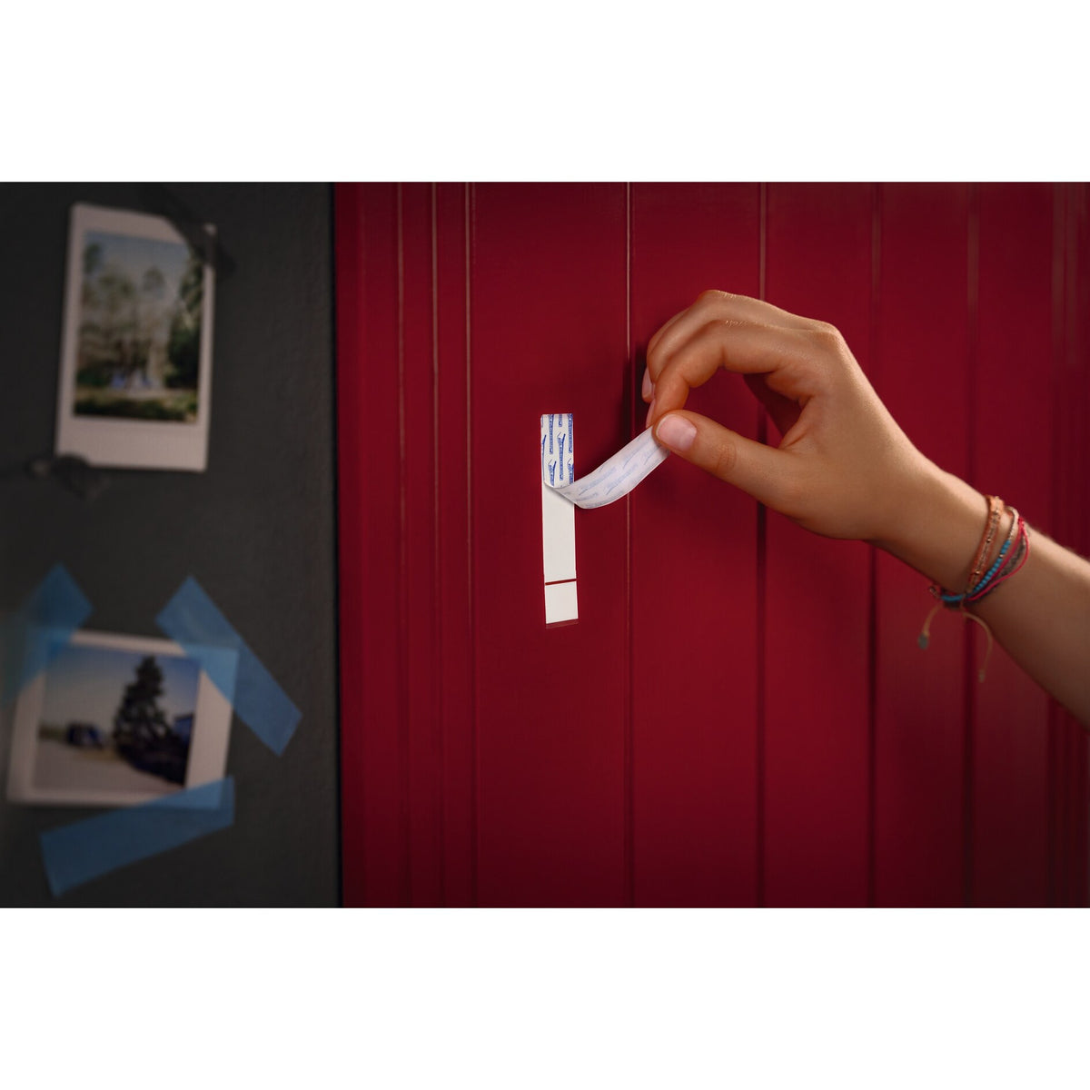 tesa Powerstrips Self-Adhesive Hooks, XL Square, White – Usage