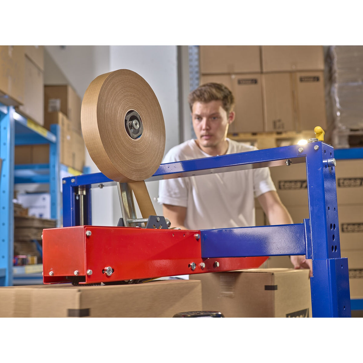 tesa 60013 Reinforced Paper Adhesive Tape, 25 m x 50 mm, chamois – Applications