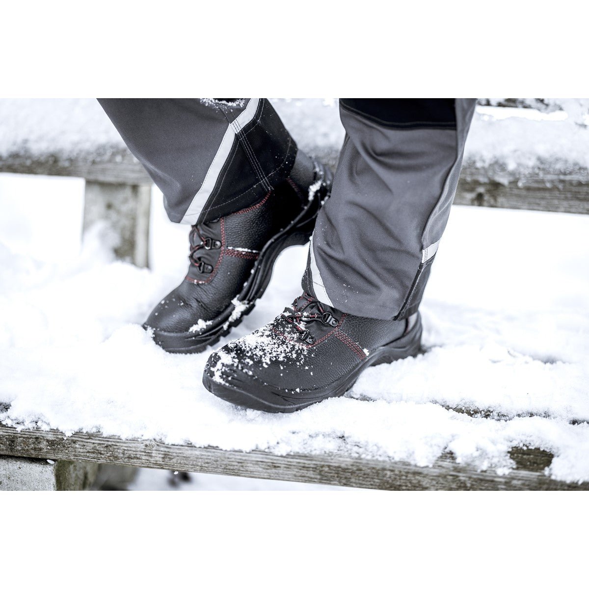 NITRAS BASIC STEP MID+ W, S3 CI Sicherheitswinterstiefel, halbhoch, schwarz