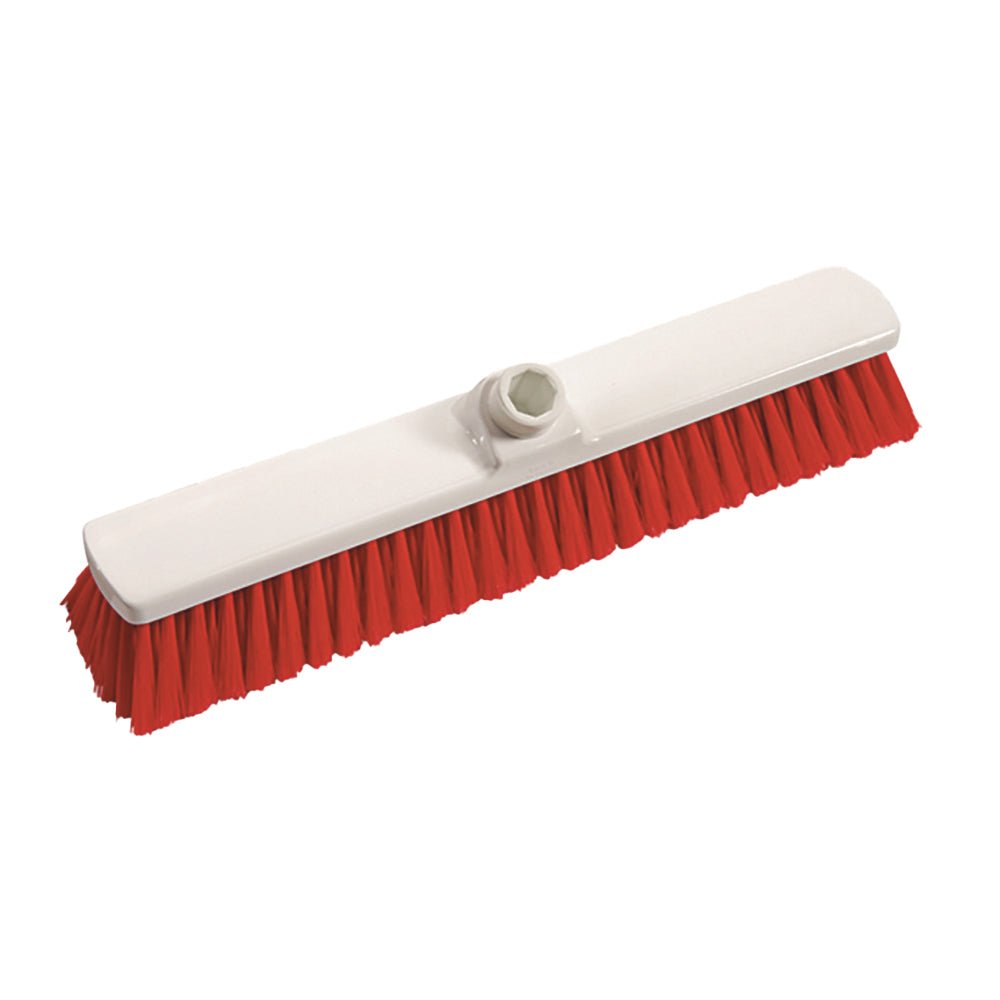 Der Innenbesen 400x60x50 mm weich von Diversey Deutschland GmbH & Co. OHG verfügt über weiche Borsten, einen rot-weißen Kunststofffuß und eine zentrale Stielaufnahme – ideal für die gründliche Reinigung von Innenräumen.