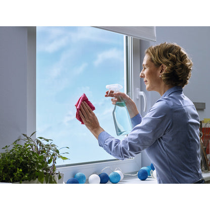tesa Double-Sided Adhesive Pads for Transparent Surfaces and Glass – Application