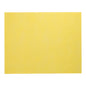 Die Starpak 100 Tischsets, stoffähnlich, Vlies "soft selection" (30x40 cm) in schlichtem Gelb bieten als elegante Tischdekoration oder Platzdeckchen einen stilvollen Akzent für jeden Anlass. Abgebildet auf weißem Hintergrund.