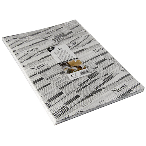 The PAPSTAR wrapping papers parchment substitute (35cm x 25cm, greaseproof) from PAPSTAR GmbH in black and white newspaper design, in clear foil with a white label, is ideal for stylish and practical packaging.