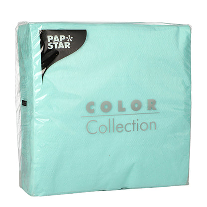 Abgebildet ist eine versiegelte Packung PAPSTAR 100 Servietten, 1-lagig 1/4-Falz 33 cm x 33 cm der PAPSTAR GmbH in helltürkisblau von vorne, mit FSC-Zertifizierung und Produktbezeichnung auf der Folie.