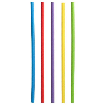 Fünf PAPSTAR 500 Shake-Halme Papier Ø 8 mm · 25 cm der PAPSTAR GmbH in den Farben Blau, Rot, Lila, Gelb und Grün stehen senkrecht nebeneinander von links nach rechts auf weißem Untergrund.