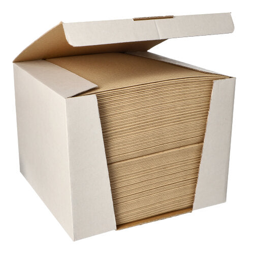 In an open box, there is a large stack of PAPSTAR 100 napkins "ROYAL Collection" 1/4 fold 40x40 cm of PAPSTAR GmbH made of high-quality material, neatly arranged.