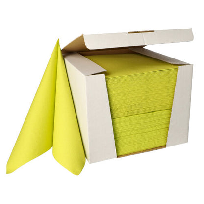 A white box from PAPSTAR GmbH contains 100 yellow napkins of the "ROYAL Collection" 1/4-fold 40x40 cm, with a luxury napkin partially pulled out.