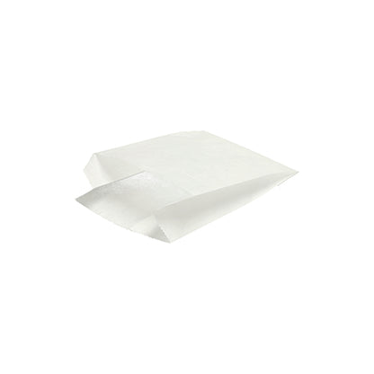 The PAPSTAR 1000 wrap bags (11 x 8 x 4 cm) from PAPSTAR GmbH are simple, white, rectangular paper bags made from sustainable materials. They lie flat, have an open end, and visible creases on a white background.
