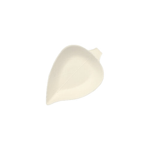 The PAPSTAR GmbH 50 finger food plate "pure" white is a small, leaf-shaped, white plate with fine grain and short stem, made of biodegradable sugarcane. It is depicted on a plain white background.
