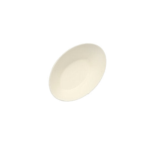 The 50 finger food bowls, sugarcane "pure" white from PAPSTAR GmbH are simple, oval plates in creamy white – an eco-friendly choice for sustainably serving small snacks.