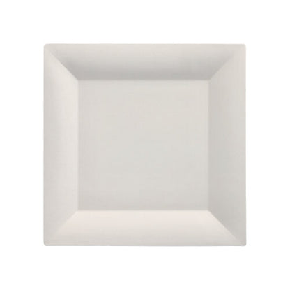 The PAPSTAR finger food plate square (20.3 cm, white) made from eco-friendly sugarcane is biodegradable-perfect for sustainable events. 25 pieces in shrink wrap pack by PAPSTAR GmbH.