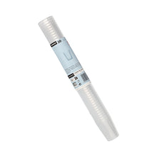 Ein Stapel von 50 klaren, unzerbrechlichen Starpak Mehrweg-Gläsern für Schnaps aus PP, verpackt in Zylinderform mit blau-weißem Etikett um die Mitte.