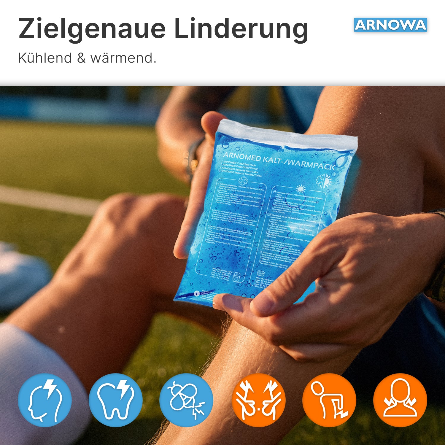 Im Freien hält eine Person eine blaue ARNOMED KALT-/WARMPACK Kompresse von ARNOWA GmbH ans Knie. Deutsche Texte und Icons zeigen, dass die wiederverwendbare Kompresse bei Schmerzen und Verletzungen hilft.