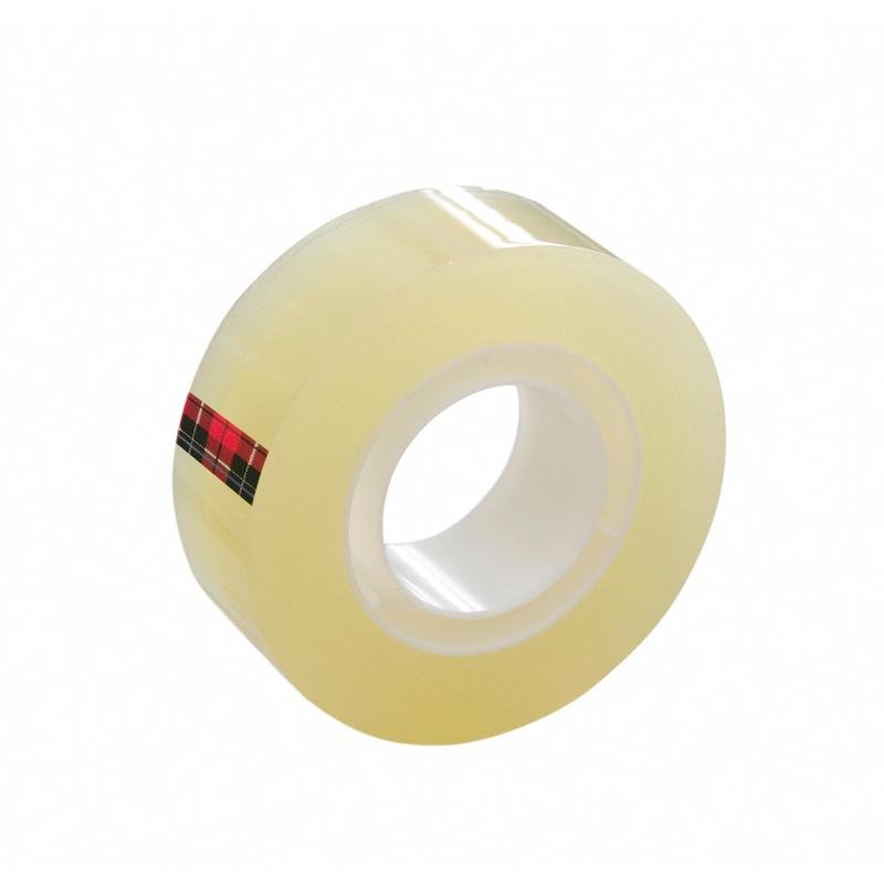 Pictured is a roll of Scotch® Transparent Tape 550 from 3M Deutschland GmbH with a white plastic core and a small red-black checkered label on a white background.