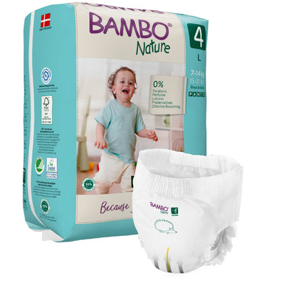 Eine Verpackung der Abena Re-Seller GmbH Bambo Nature Pants ist neben einer einzelnen Windel abgebildet und zeigt ein lächelndes Kleinkind, Produktdetails und Symbole für umweltfreundliche und hautfreundliche Zertifizierungen.