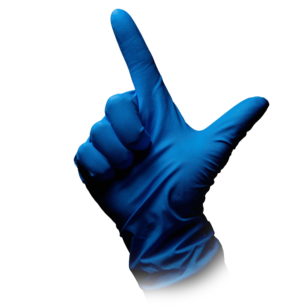 Eine Hand mit einem AMPri SolidSafety High Risk Pro Nitril Chemikalienschutzhandschuh Typ A ist vor einem weißen Hintergrund zu sehen. Daumen und Zeigefinger bilden ein „L“, während die anderen Finger nach innen gebogen sind, was die Strapazierfähigkeit dieser Handschuhe von AMPri Handelsgesellschaft mbH unterstreicht.