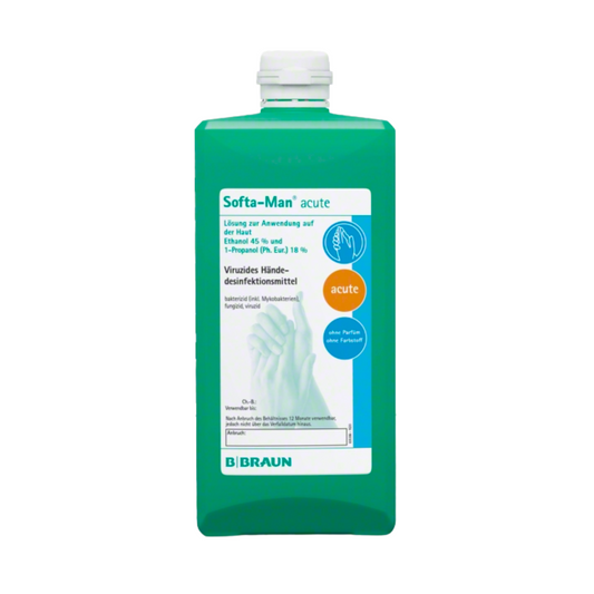 Eine Flasche B. Braun Softa-Man® Akut-Händedesinfektionsmittel der B. Braun Melsungen AG in einem grünen Behälter. Auf dem Etikett finden sich Hinweise zur Anwendung und Wirksamkeit, ein Bild von Händen, die das Produkt auftragen, sowie Hygienesymbole.