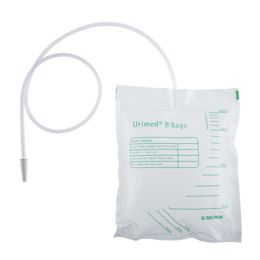 Ein steril verpackter Urinbeutel mit der Aufschrift „B. Braun Urimed® B'Bags Urin- & Sekretbeutel“ mit einer klaren Flüssigkeitskapazitätsanzeige und einem angeschlossenen weißen Schlauch auf weißem Hintergrund.