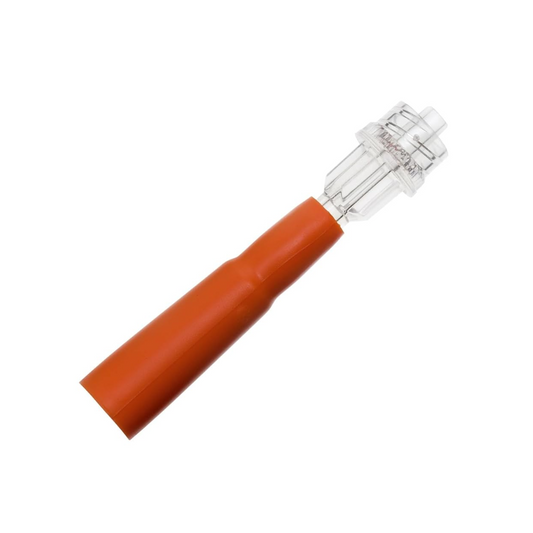 Eine Nahaufnahme eines orangefarbenen B. Braun Verbindungsstück-Telefonkabels mit einem Lock-Ansatz-Anschluss, isoliert auf einem weißen Hintergrund.