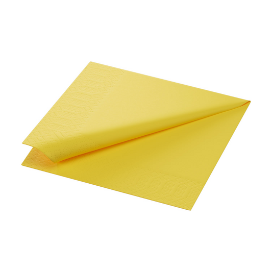 Zwei gelbe Duni Tissue-Servietten, sauber übereinander gefaltet auf weißem Hintergrund.