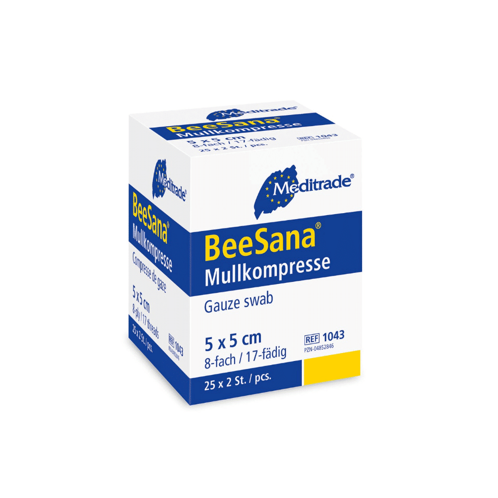 Eine Schachtel BeeSana® Mullkompresse-Mullkompressen der Meditrade GmbH mit weißem und blauem Design und deutscher Beschriftung, die eine Größe von 5 x 5 angibt.