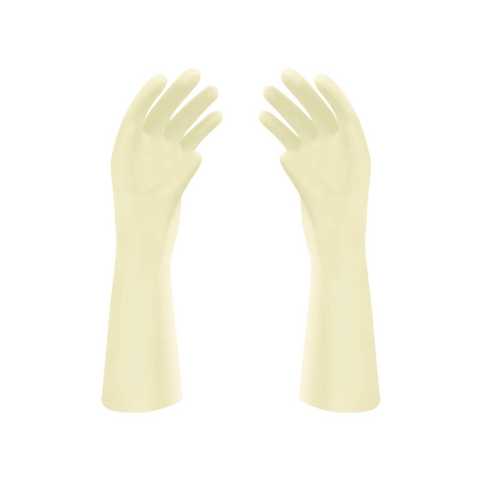 Ein Paar Meditrade Gentle Skin® Superior OP™ Latex-OP-Handschuhe, die bis zum Unterarm reichen, isoliert auf weißem Hintergrund. Die Handschuhe sind leicht gepudert und mit den Handflächen nach innen gerichtet.
