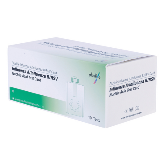 Eine Schachtel Pluslife Influenza A / Influenza B / RSV Testkits (10 Tests) von Pluslife Co., Ltd., enthält 10 Tests, mit Etiketten in englischer Sprache und Markierungen, die die CE-Zertifizierung anzeigen