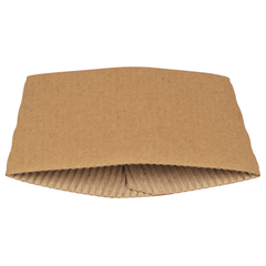 Eine braune Java Jacket Kaffeehülle von Abena Re-Seller GmbH, für 24 und 33 cl Becher. Geriffelt für Griffigkeit und Handschutz. Verkauft in Packungen zu 100 Stück; ideal, um Ihre Hände vor heißen Getränken zu schützen.