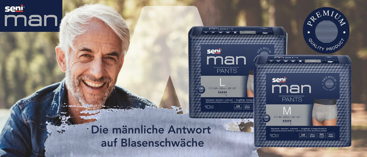 Werbung für Seni Man Pants – Inkontinenzunterwäsche für Männer. Ein lächelnder älterer Mann im Freien, daneben zwei Packungen der Produkte in den Größen L und M. Aufschrift: 'Die männliche Antwort auf Blasenschwäche'. Premium-Qualitätssiegel sichtbar.
