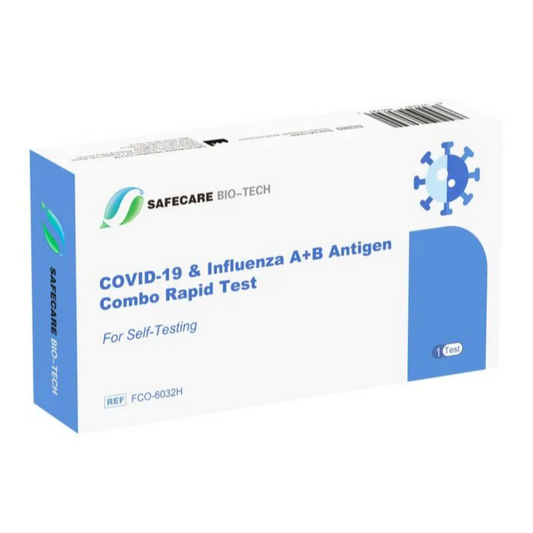 Ein Paket mit dem Safecare Covid19 & Influenza A+B Antigentest mit BfArM-Zulassung, einem Kombi-Schnelltest zur Selbsttestung, mit blau-weißen Designelementen und Virengrafiken.