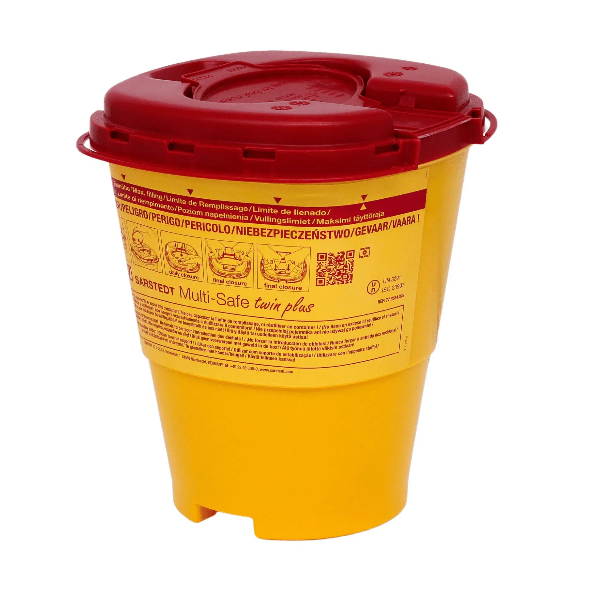 Gelber Multi-Safe twin plus Abwurfbehälter für Kanülen mit rotem Deckel, ausgestattet mit Warnhinweisen und mehrsprachigen Gebrauchsanweisungen für die Meditrade GmbH.
