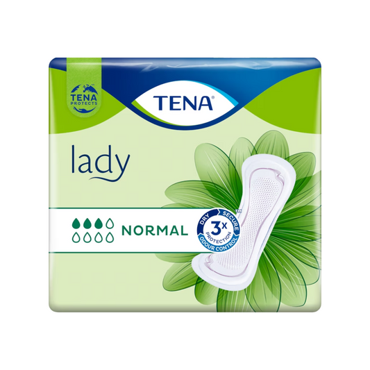 Eine Packung TENA Lady Normal Slipeinlage | Packung (30 Stück). Die grüne Packung zeigt auf der Vorderseite eine Abbildung einer Einlage, die den 3-fachen Schutz gegen Blasenschwäche hervorhebt. Das TENA-Logo ist oben prominent platziert und macht deutlich, dass dieses Inkontinenzprodukt zuverlässige Sicherheit bietet.