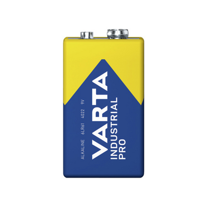 Der Auslaufartikel: Varta Industrial Pro 4022 9V E-Block 6LR61 Blockbatterie der Varta AG hat eine gelbe Oberseite, eine blaue Unterseite, einen vertikalen "Varta Industrial Pro"-Aufdruck und zwei Anschlüsse - verkauft als 20er-Pack für den professionellen Einsatz.