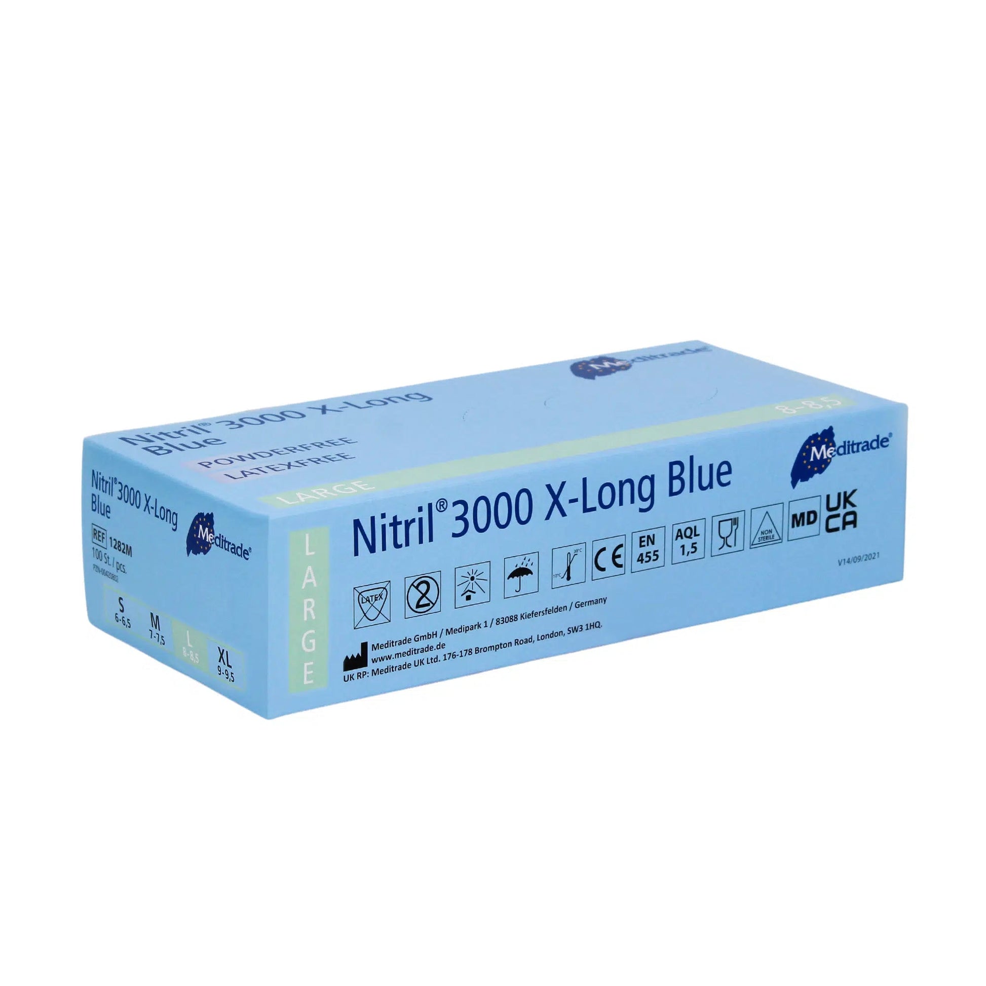 Eine Schachtel Meditrade Nitril® 3000 X-Long 100 Stk. Nitrilhandschuhe extralang, blau extralange Nitrilhandschuhe in großer Größe. Die Verpackung ist blau und weiß, gekennzeichnet mit verschiedenen Zertifizierungen wie CE.